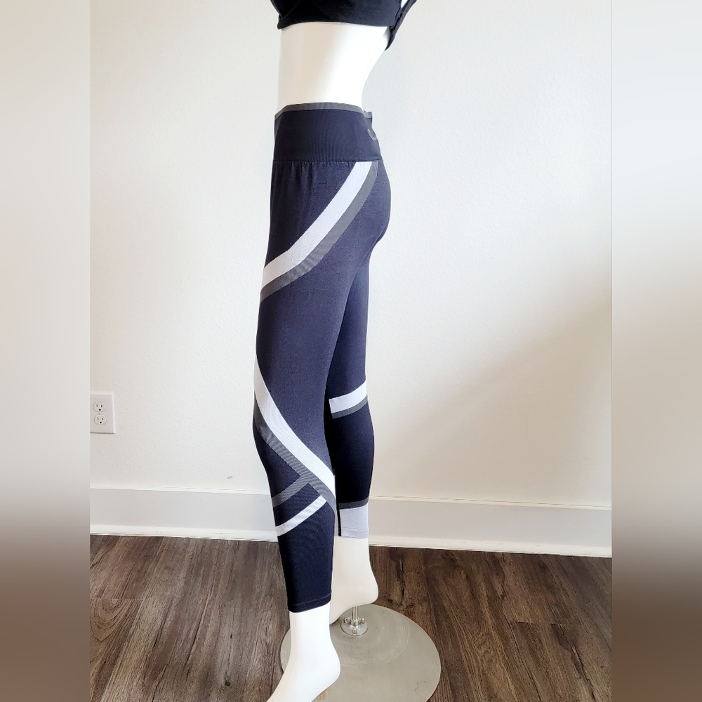Bundle High Waist Yoga Barre Pilates Workout Leggings Black Gray (3 pairs) Med